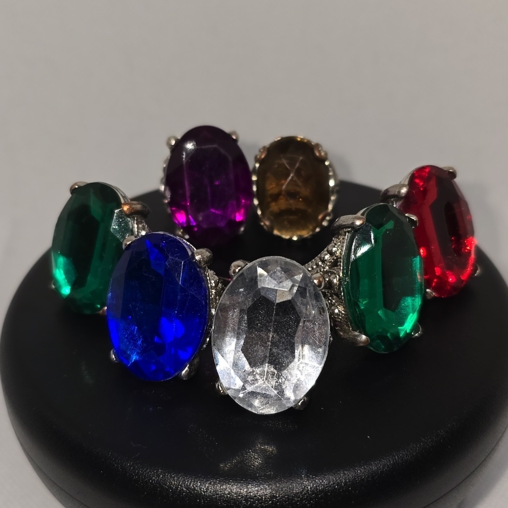 Set of 7 rainbow rings